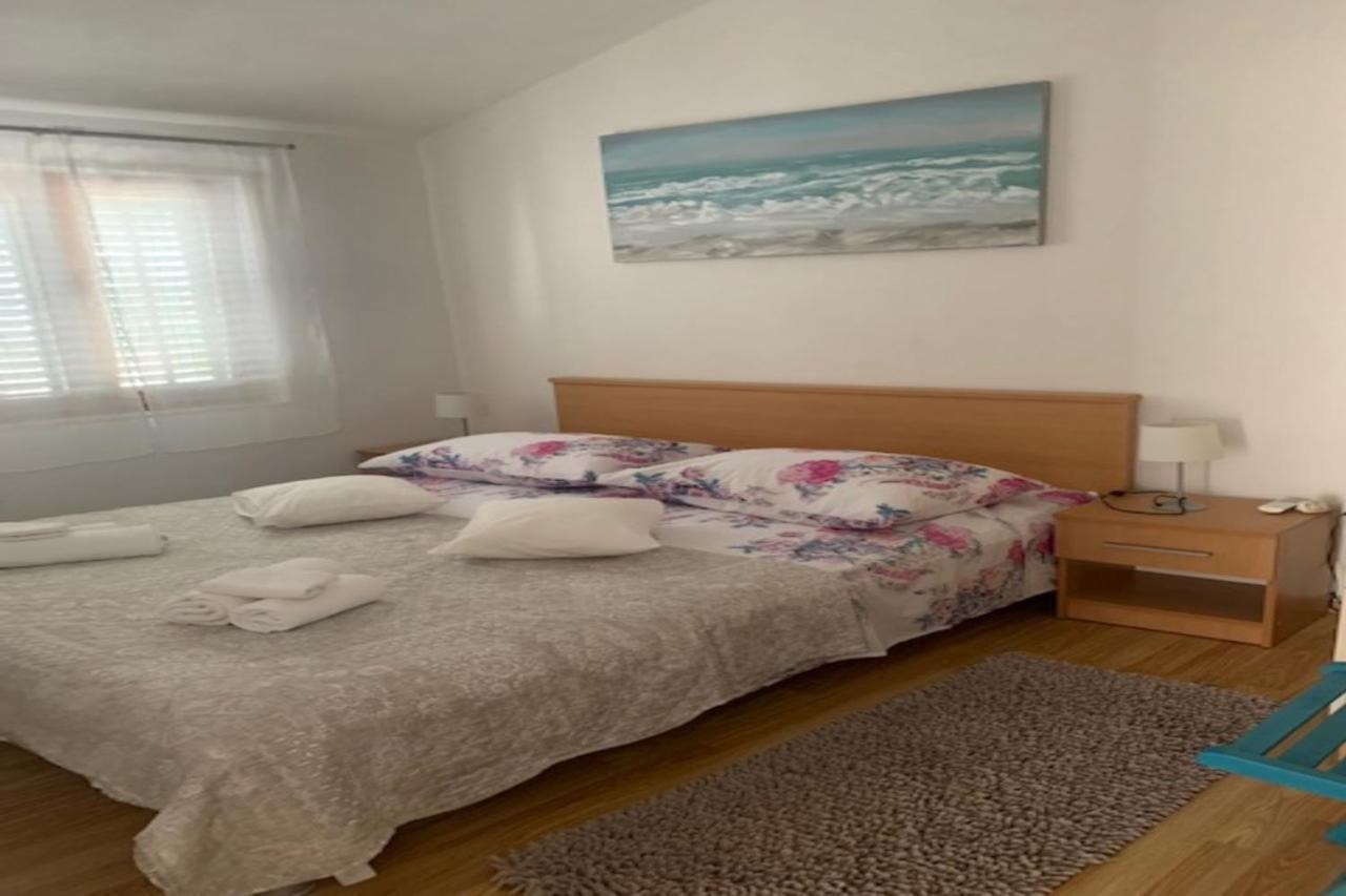 Holiday Apartments Lucic - Feels Like Home, Away From Home Ražanj Exterior foto