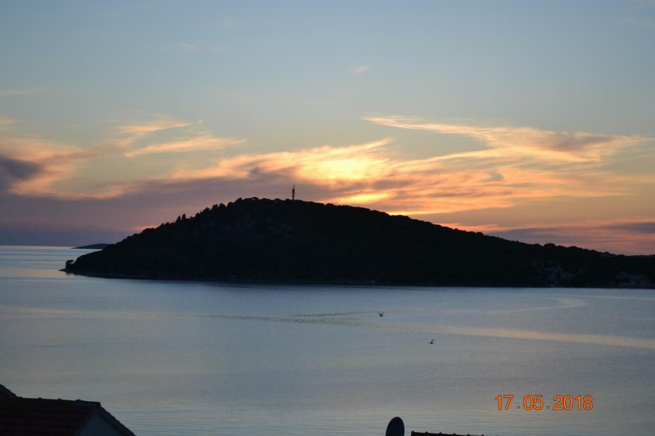 Holiday Apartments Lucic - Feels Like Home, Away From Home Ražanj Exterior foto
